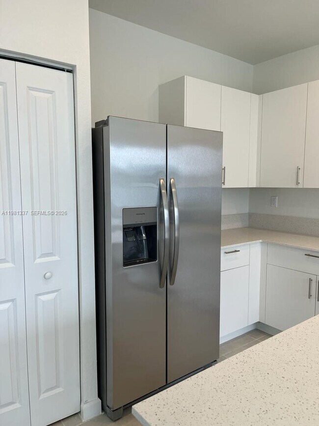 Building Photo - 14806 SW 163rd St