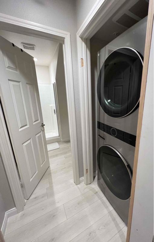 Building Photo - 1 1st St