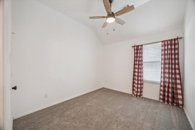 Building Photo - 8146 Black Percher St