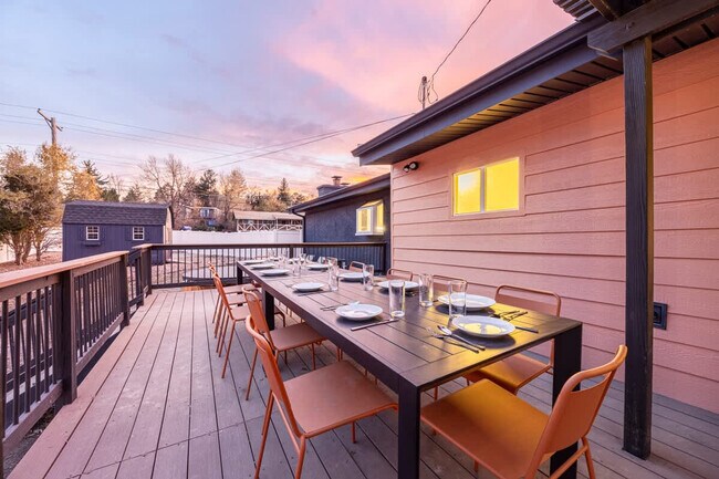 Building Photo - 12080 W 32nd Dr