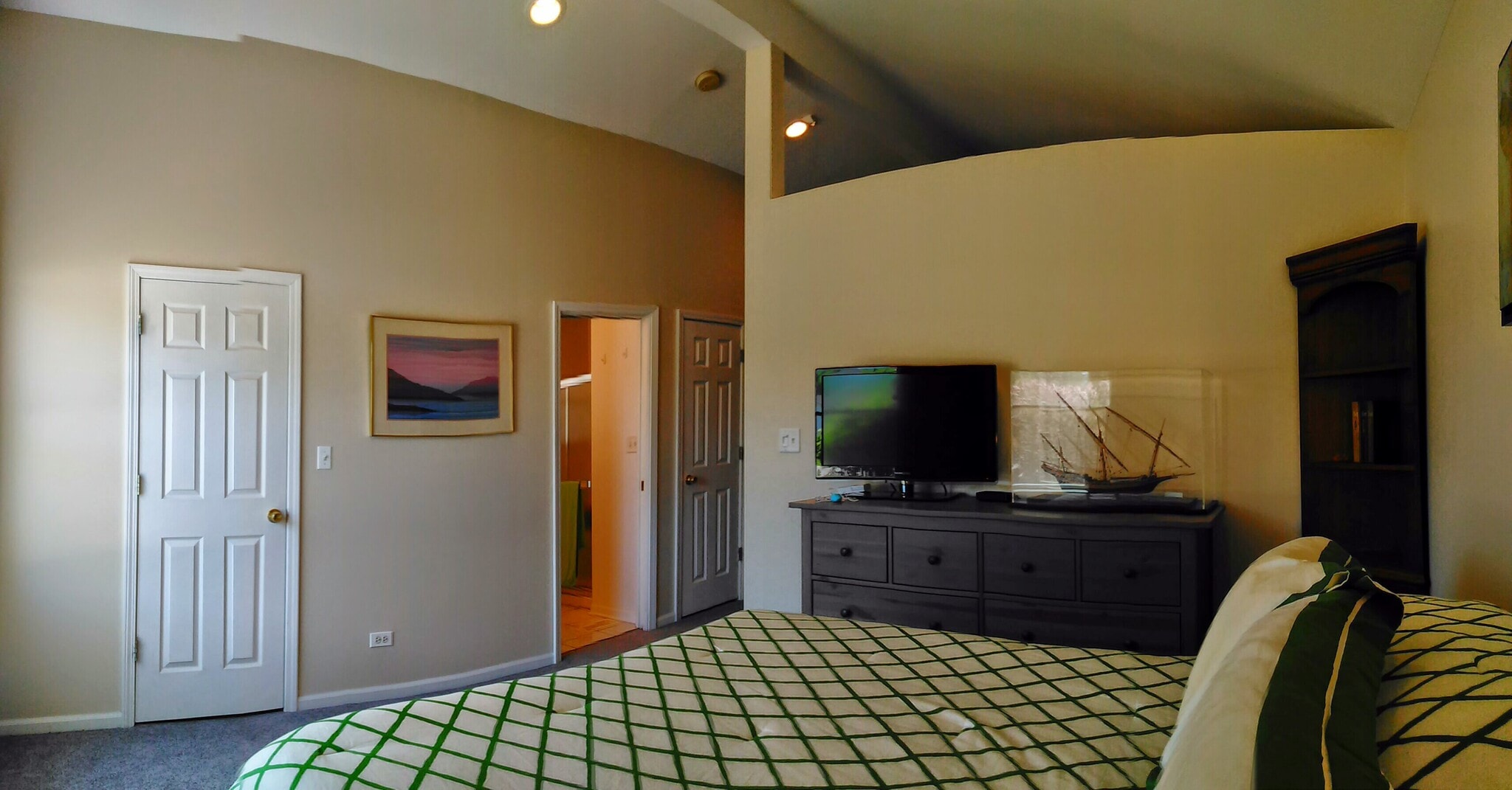 bedroom - 1834 W Willow Ln