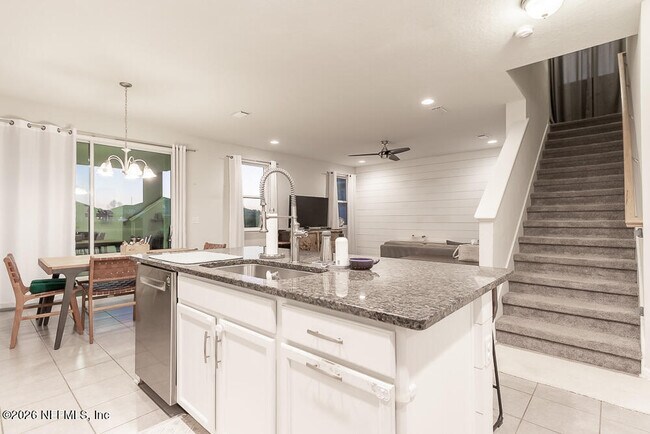 Building Photo - 14780 Trellis St