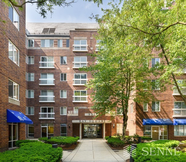 Building Photo - 950 Massachusetts Ave