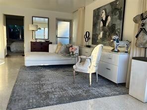 Building Photo - 561 Bayshore Dr