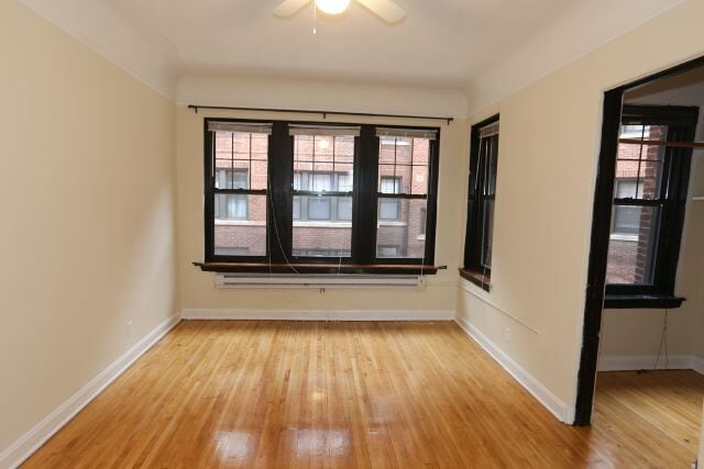 Building Photo - 4416 N Wolcott Ave