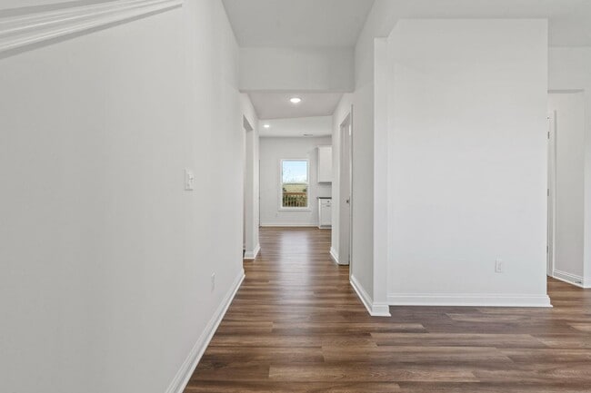 Building Photo - 929 Camden Ct