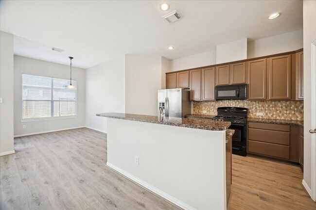 Building Photo - 2915 Crescent Oaks Park Ln