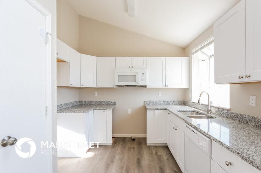 Building Photo - 8719 Aspen Ct