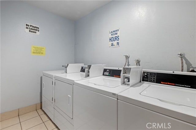 Building Photo - 1246 W 30th St