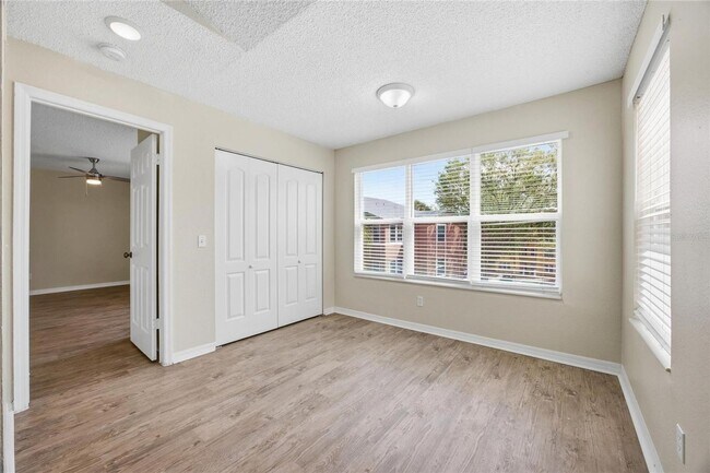 Building Photo - Location! Beautifully located condo just minutes from Orlando International Airport,