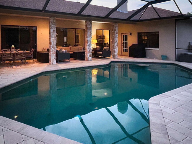 Building Photo - Palm Aire Fully Furnished Rental