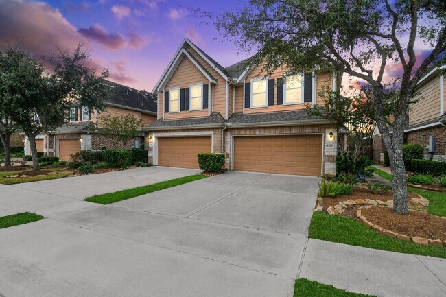 Building Photo - 2202 Waterford Park St