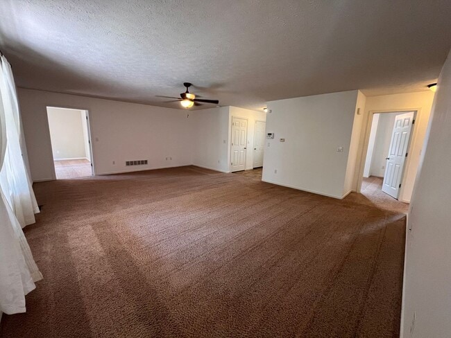 Building Photo - LARGE 4/3 with so much to offer! Waynesville School District