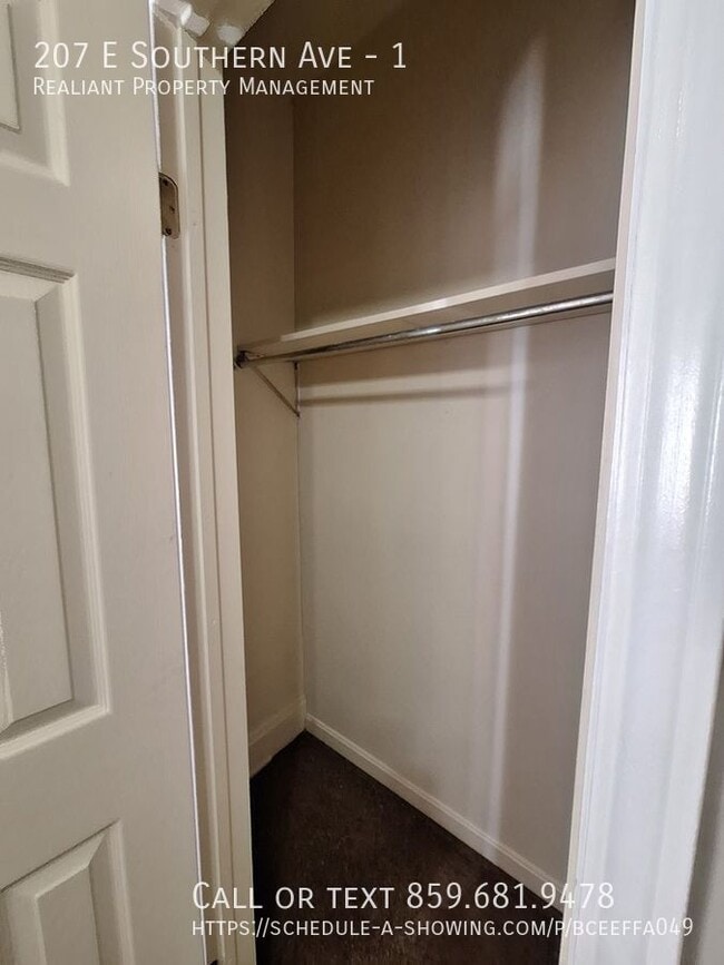 Building Photo - 207 E Southern Ave