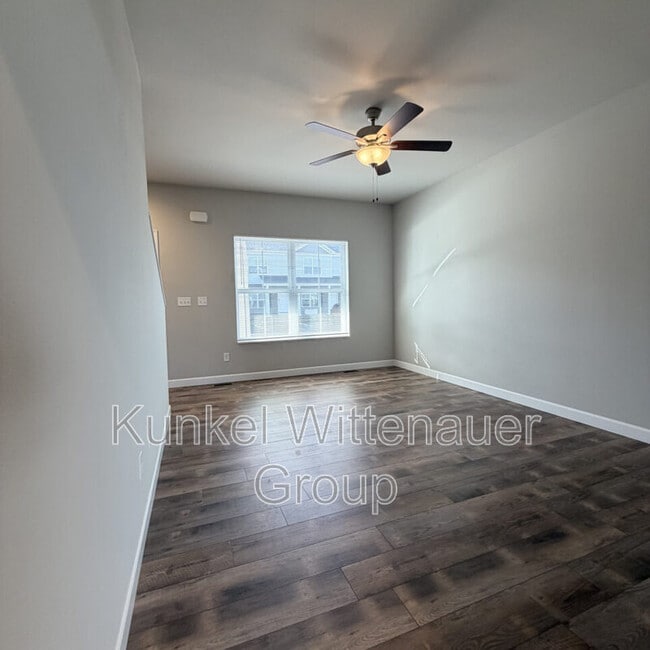 Building Photo - 8401 Allied Wy