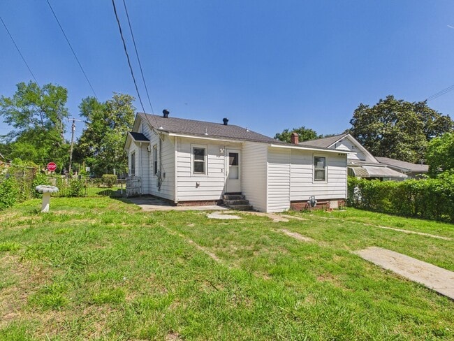 Building Photo - 1614 N 19th St