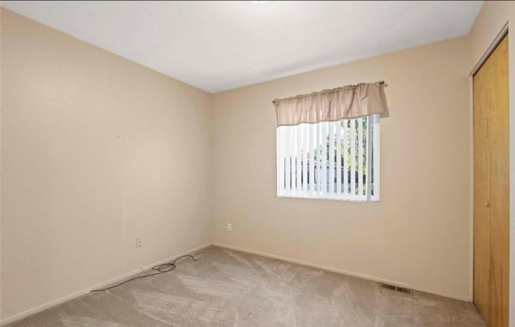 Building Photo - 2111 W 80th Ave