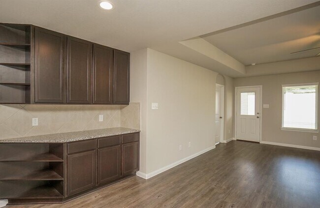 Building Photo - 3331 Rosselli Brush Dr