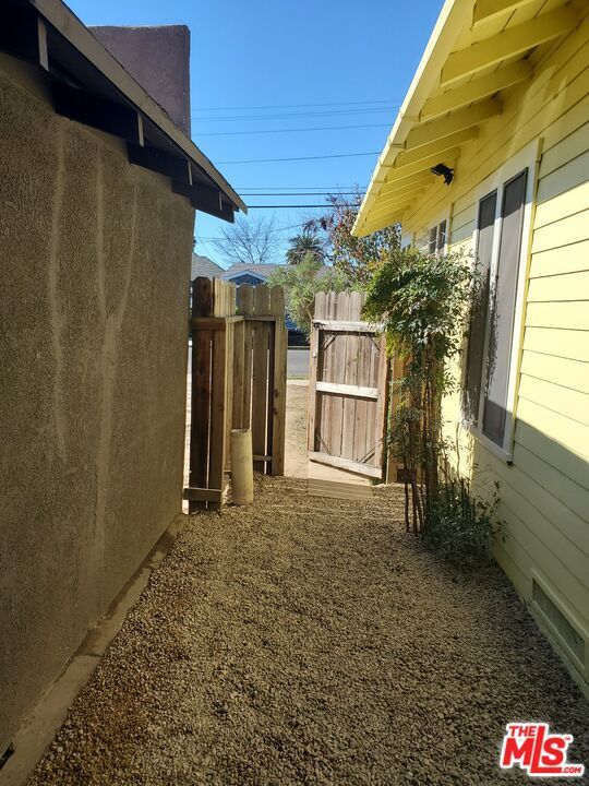 Building Photo - 2666 Cimarron St