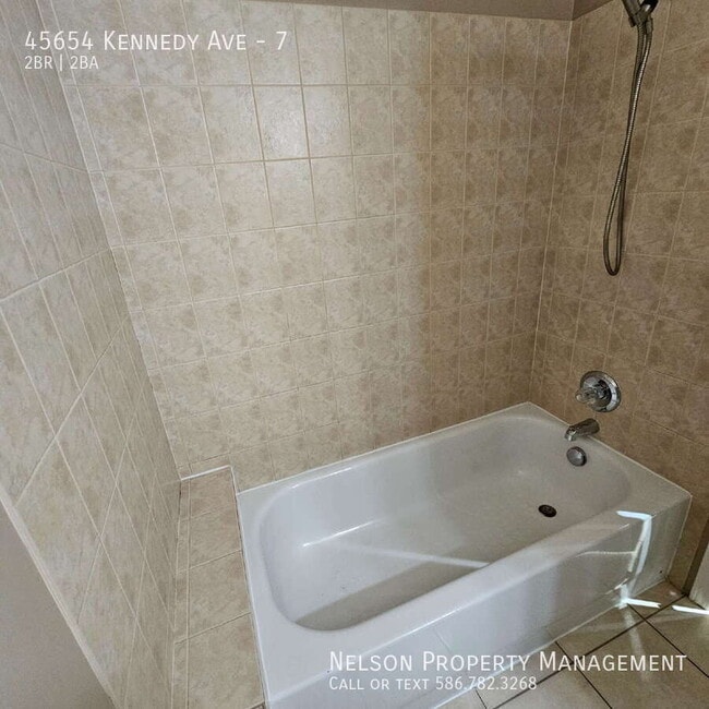 Building Photo - 45654 Kennedy Ave