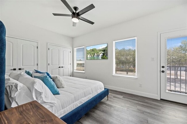 Building Photo - 8636 Scott St