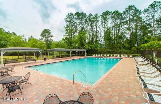 Building Photo - 2557 Reagan Lakes Ln