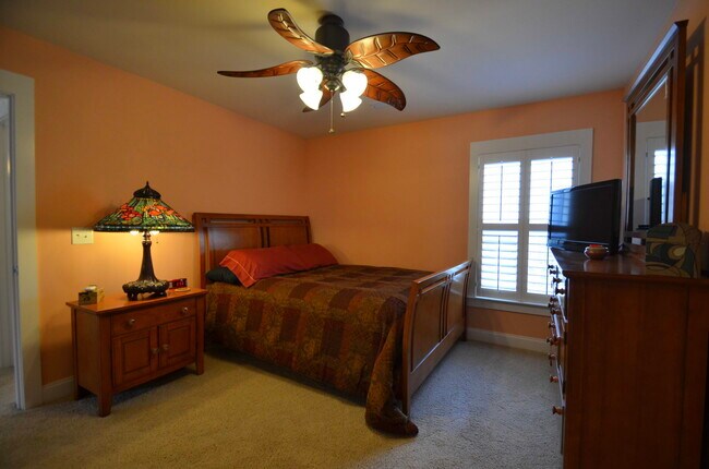 Building Photo - 1811 Luna Ct