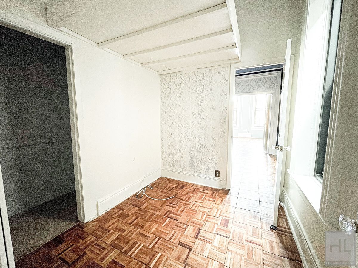 Building Photo - AMSTERDAM AVENUE