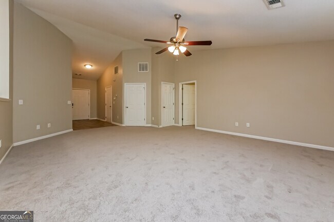 Building Photo - 7054 Merrywood Dr
