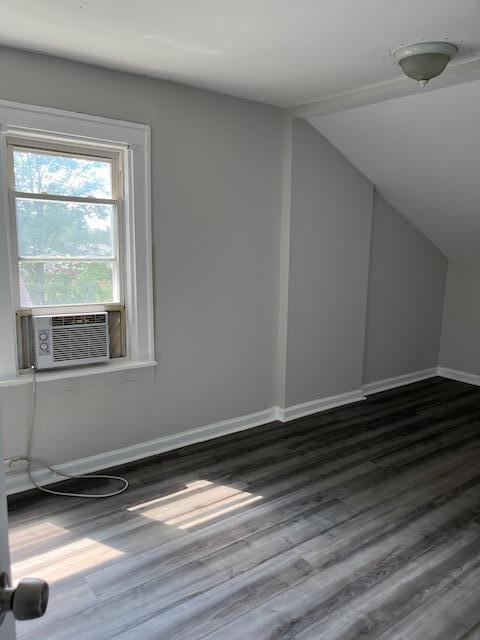 Building Photo - 9 Ridgeway Ave