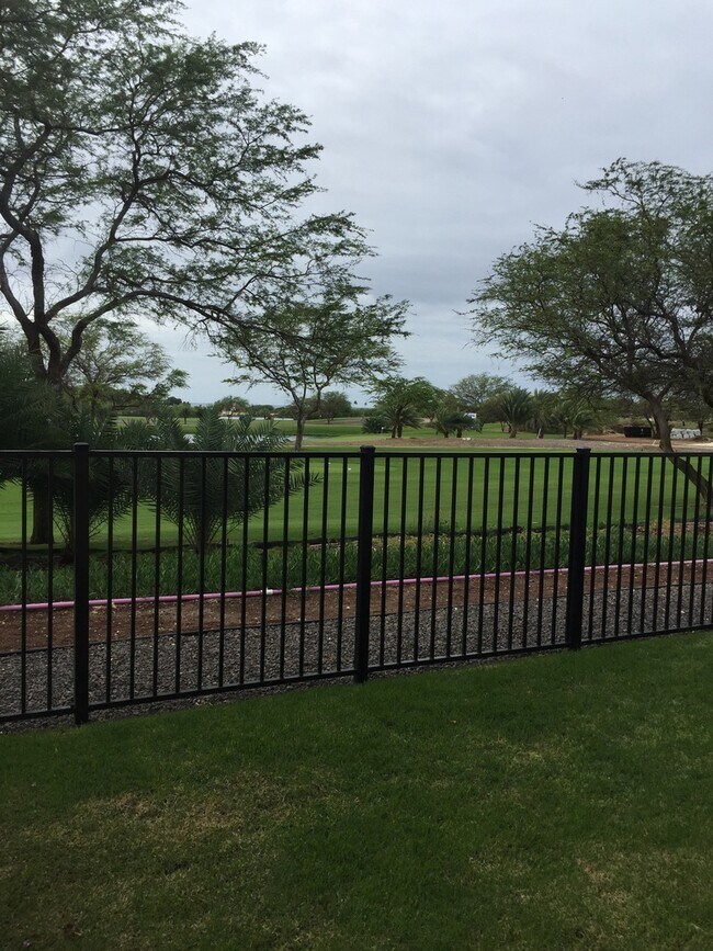 Building Photo - Lei Pauku - 3/2.5 bath Golf Course View