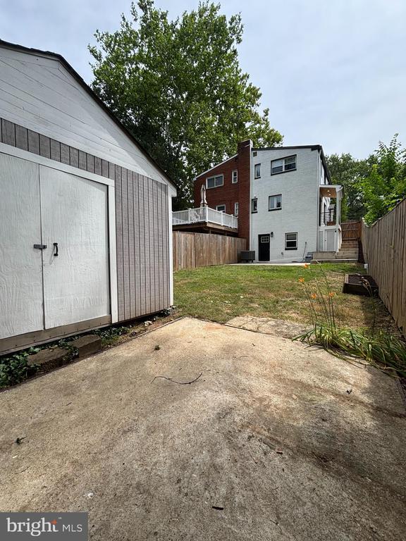 Building Photo - 222 E Taylor Run Pkwy