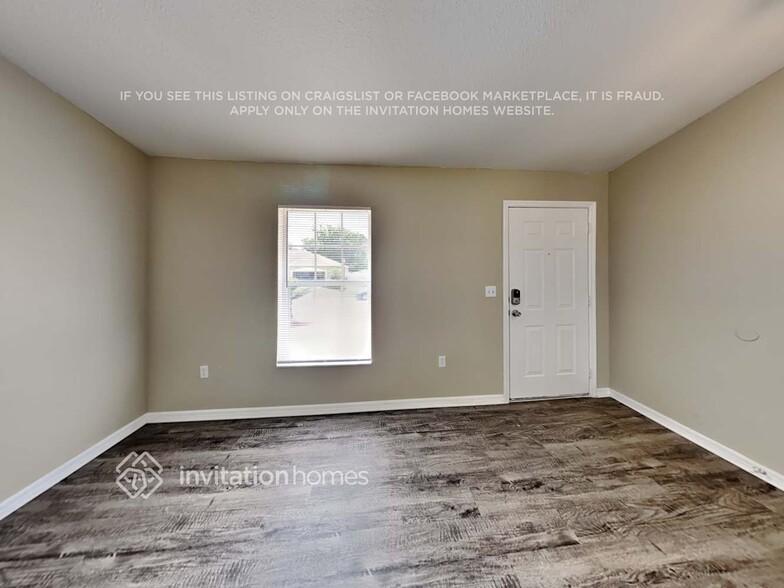 Building Photo - 8657 Pebblebrooke Way