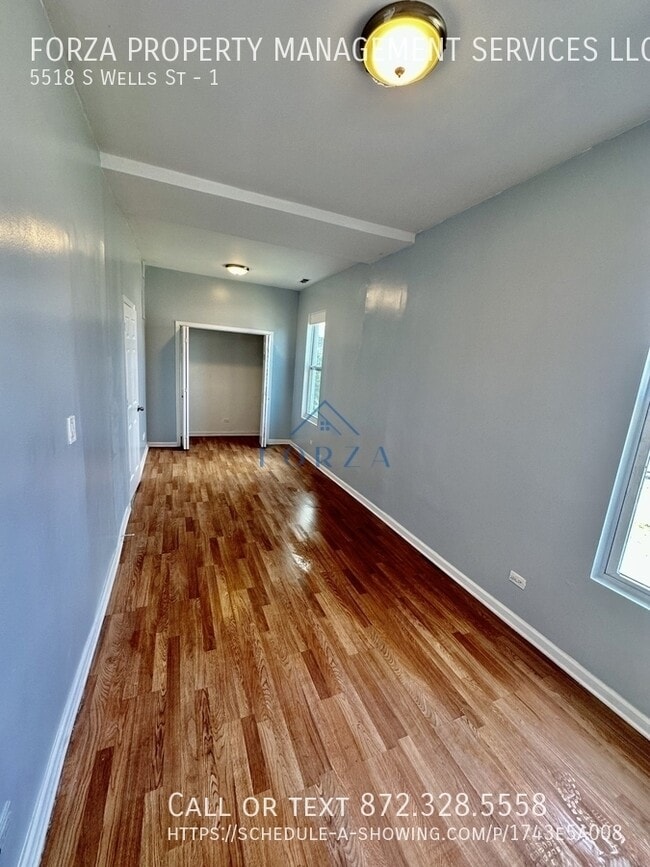Building Photo - 5518 S Wells St