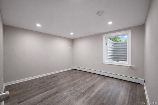 Building Photo - 660 N Dunton Ave