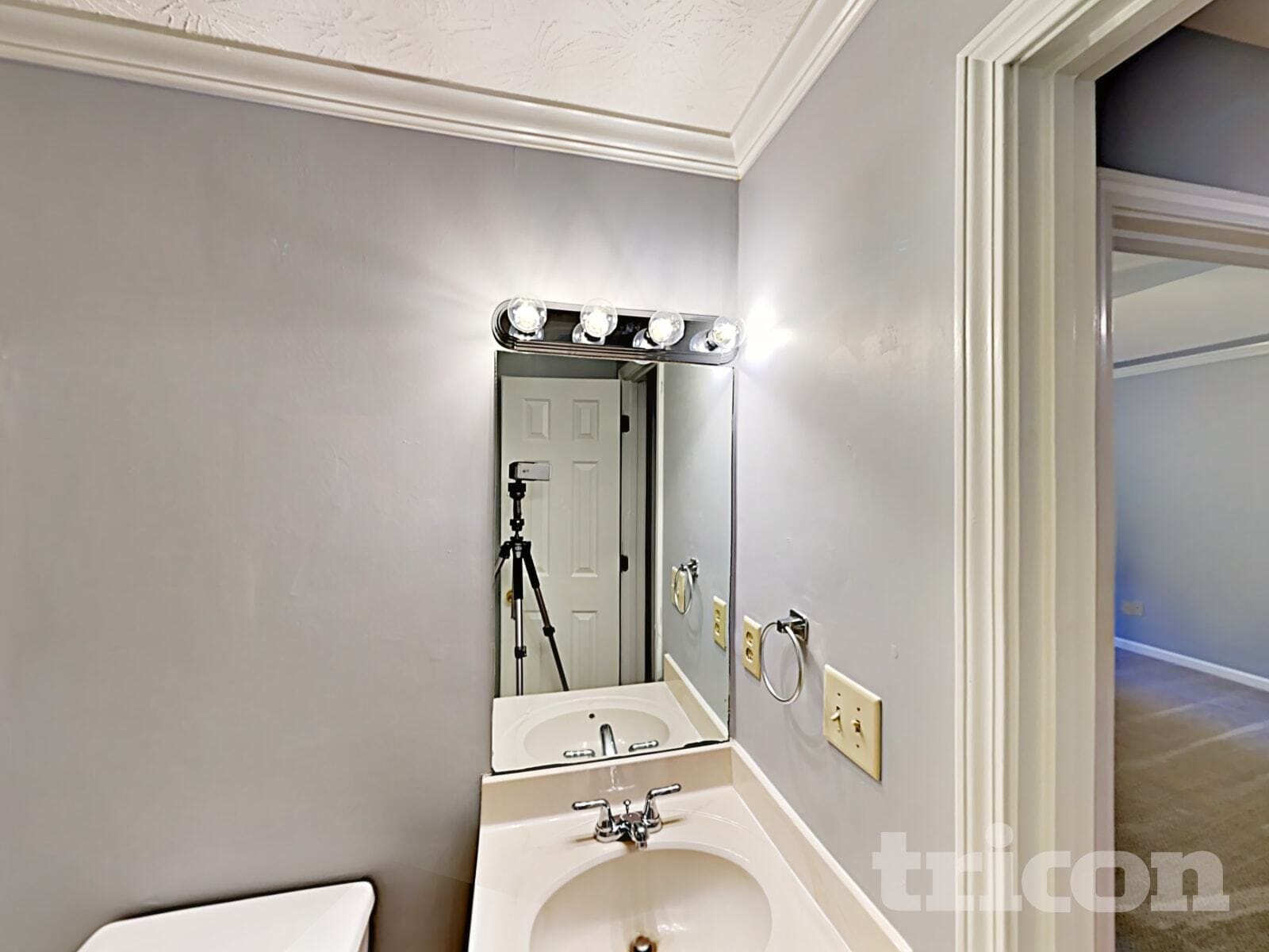 Building Photo - 2815 Club Forest Dr SE