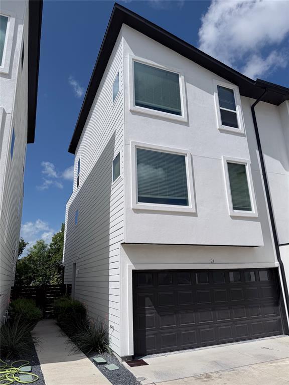 Building Photo - 1417 Kramer Ln