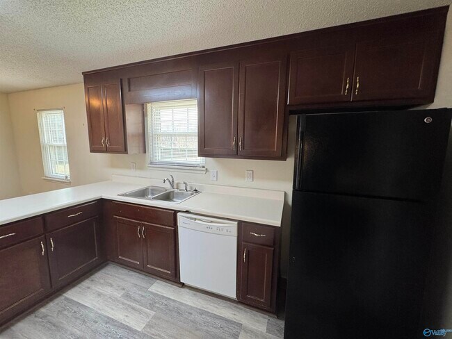 Building Photo - 732 Jimmy Fisk Rd