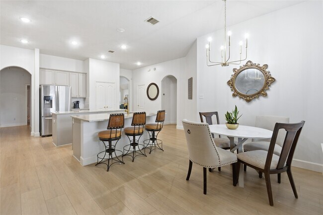 Building Photo - 17706 Windsor Grove Ln