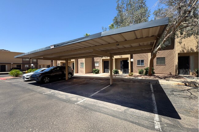 Building Photo - 2Bed/1.5Bath Condo at Cactus Rd/19th Ave! Ready for Immediate Move-In! – POOL VIEW!