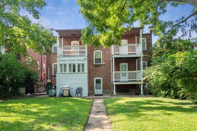 Building Photo - Rad Pad in TGS