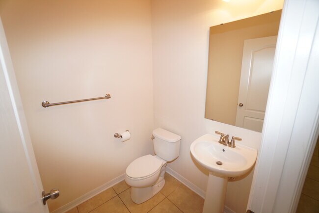 Building Photo - 8108 Serenity Spring Dr