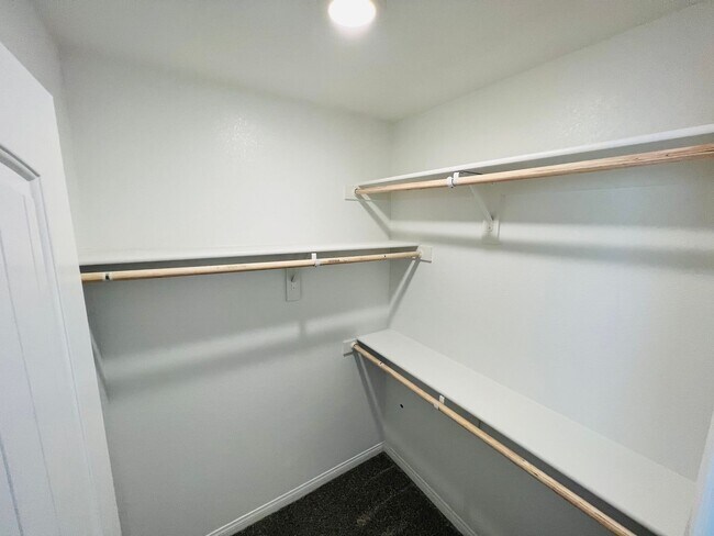 Building Photo - NEW NEW NEW Cadence 4 Bedroom