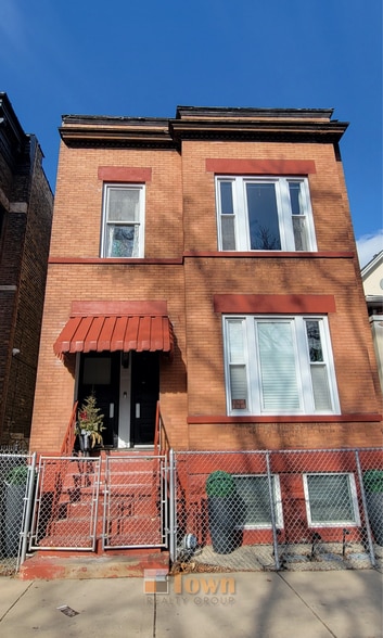 Building Photo - 3430 W Cortland St