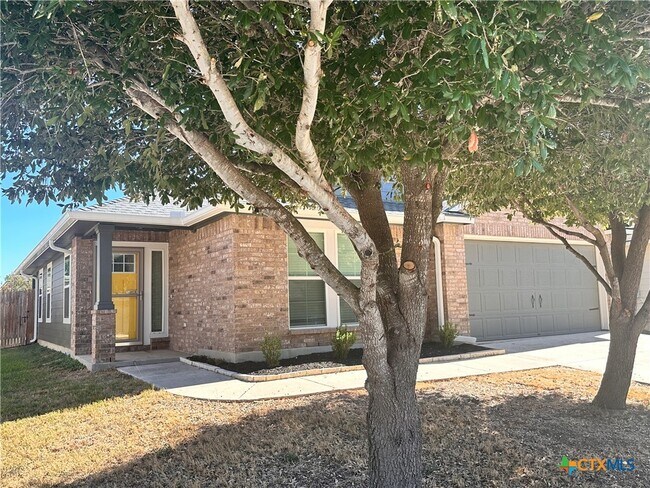 Primary Photo - 417 Capistrano Dr