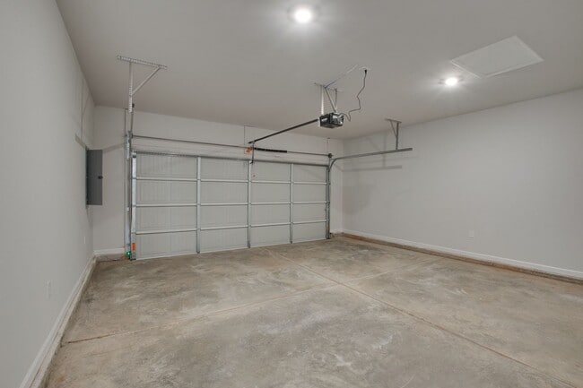 Building Photo - 169 Protestant Dr