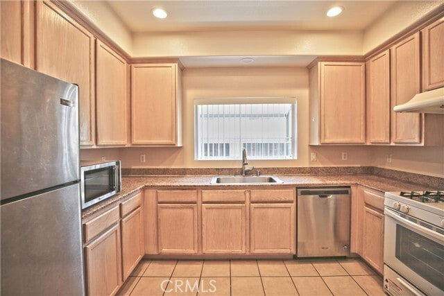 Building Photo - 327 San Marcos St