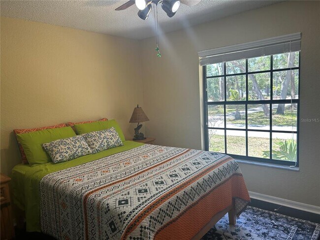 Building Photo - 9405 94th St N