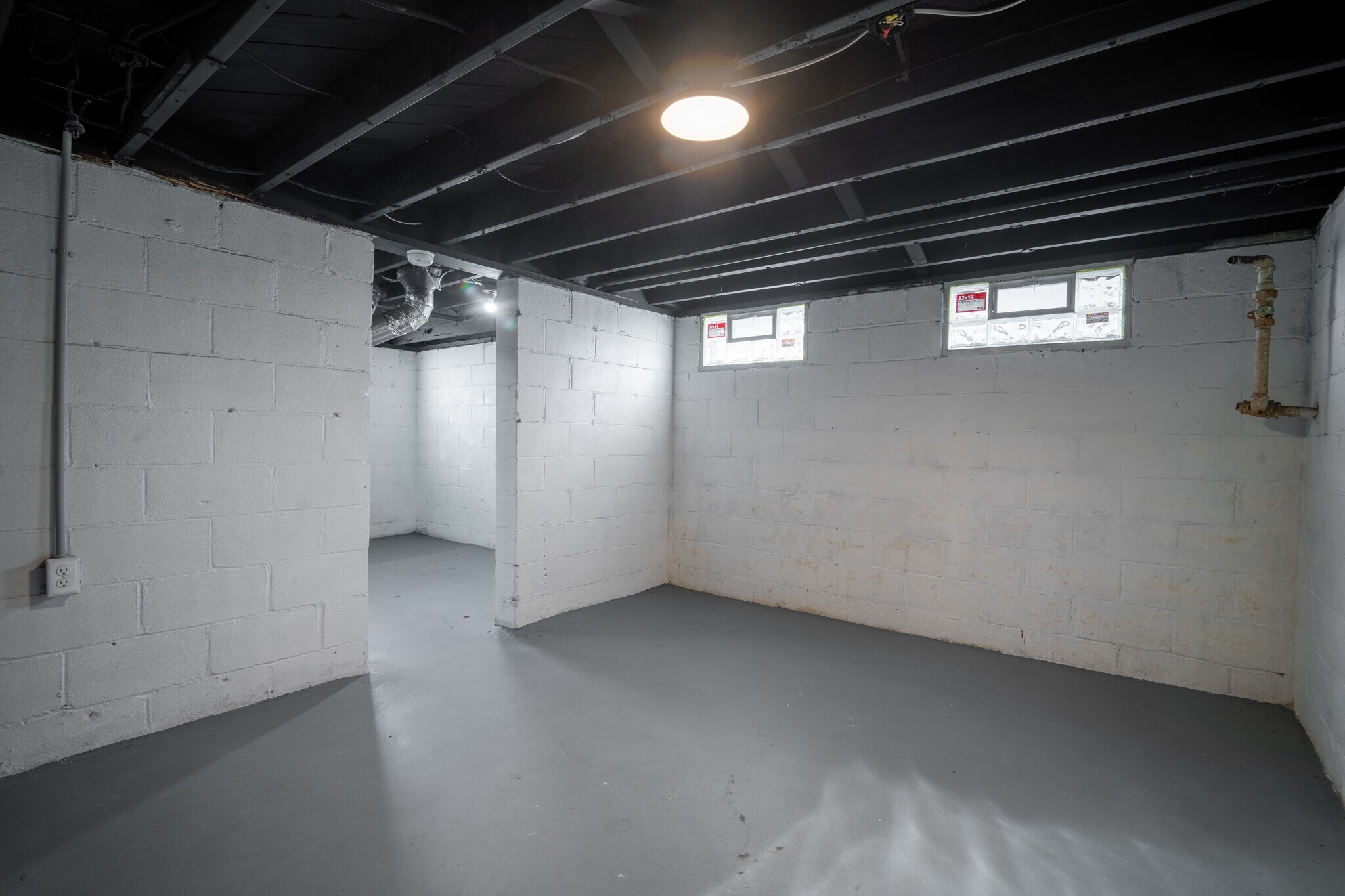 Building Photo - 1747 E Frankfort St