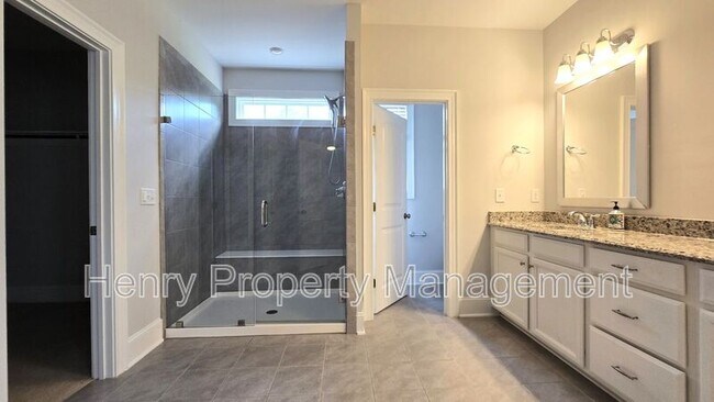 Building Photo - 1227 Kelder Ln